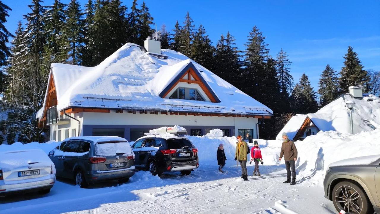 Apartment B6 In The Center Of Harrachov - By Relax Harrachov Exteriör bild